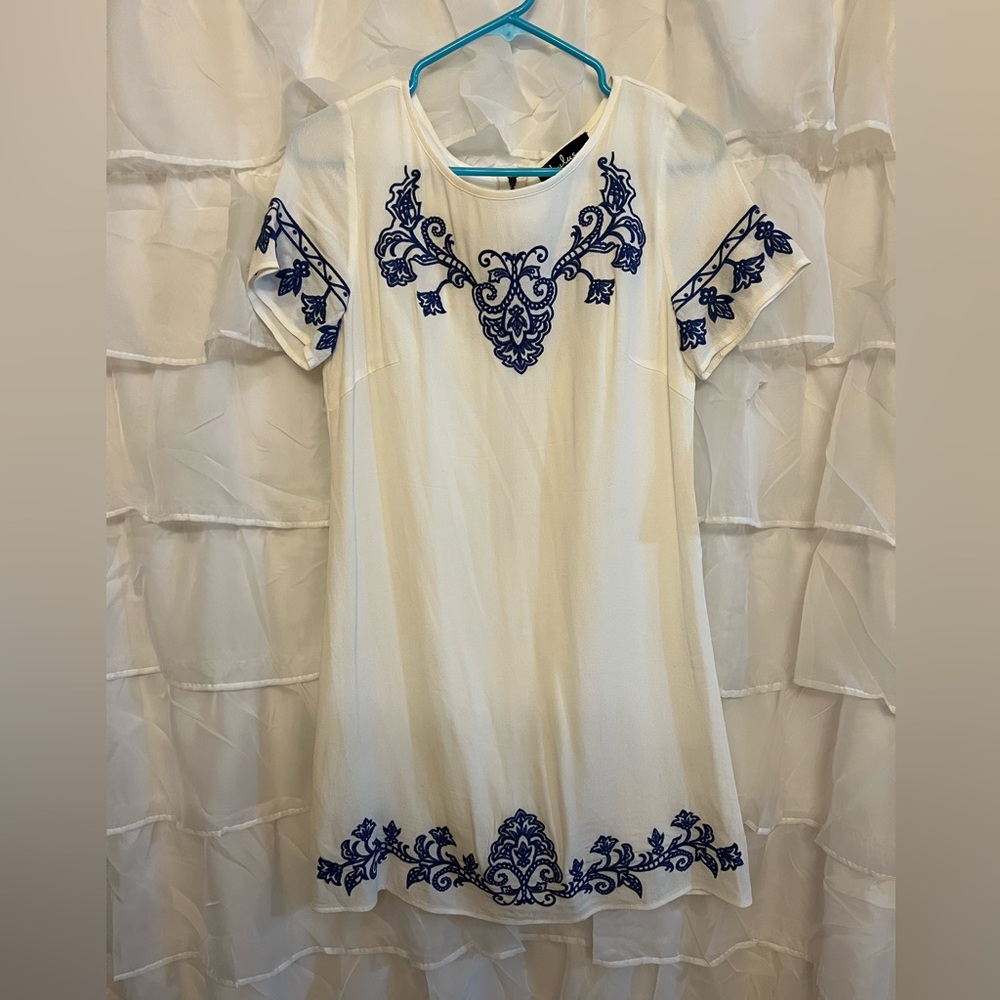 Lulus Tale To Tell Blue and Ivory Embroidered Shift Dress